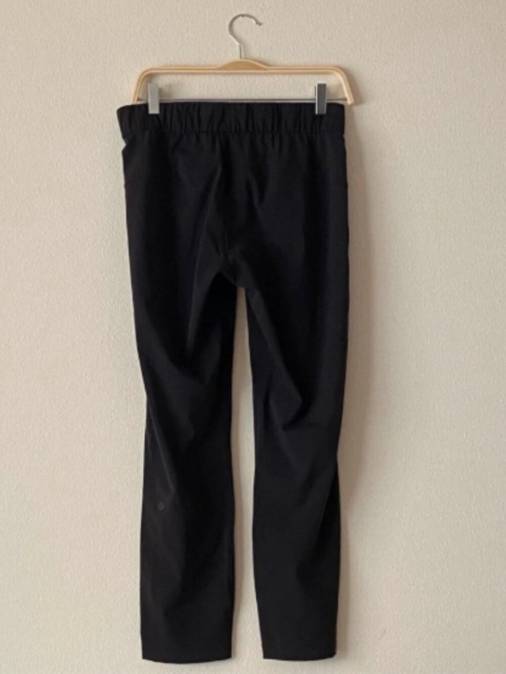EUC Lululemon Women’s Jogger Drawstring Athletic Pants Size 6 - Picture 3 of 13